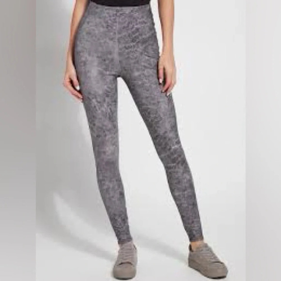 Lysse Matilda Foil Leggings in Distressed Grey - Size Large - Picture 1 of 10